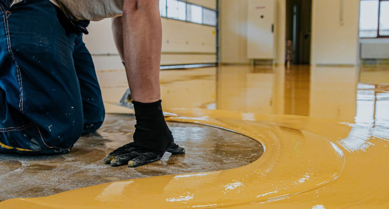 HOW TO INSTALL SELF-LEVELING EPOXY FLOORS